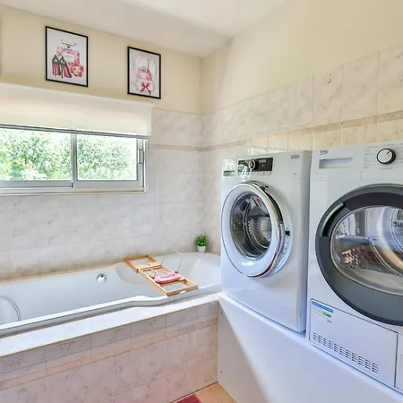 La Maison Du Bonheur * コニャック