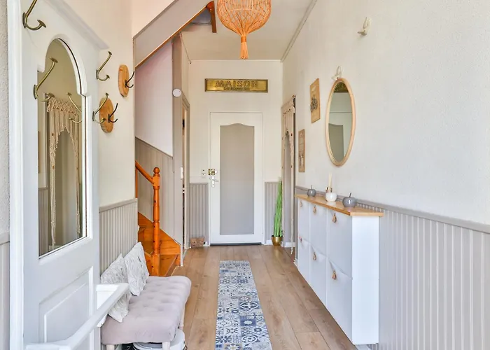 La Maison Du Bonheur Villa *